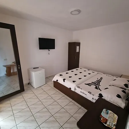 Guest house Casa Georgian