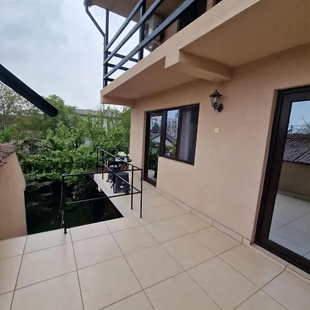 게스트하우스 Casa Georgian 3*