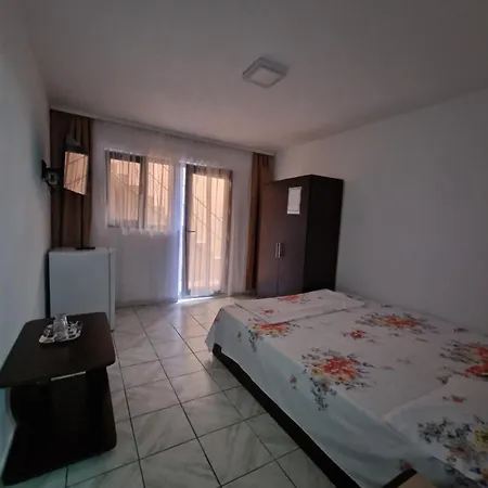 Casa Georgian Guest house *